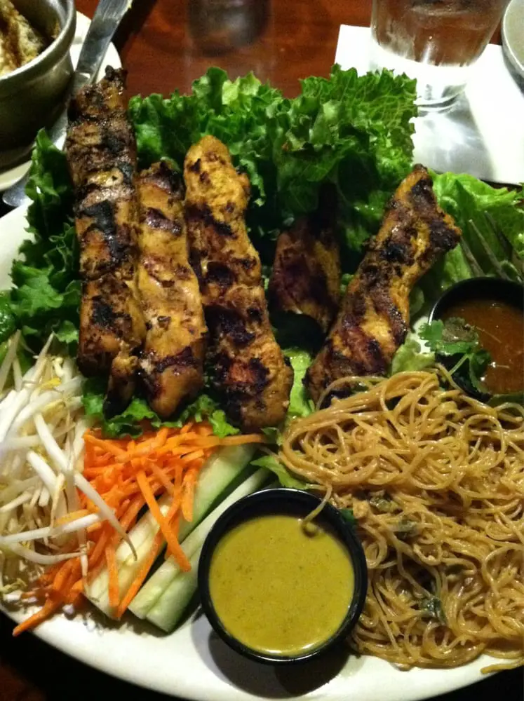 Close up shot of thai chicken wraps served in the plate