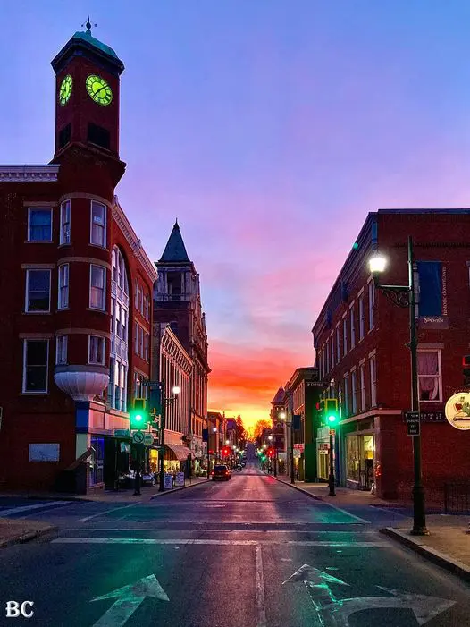 Sunrise view from the Stanton downtown street